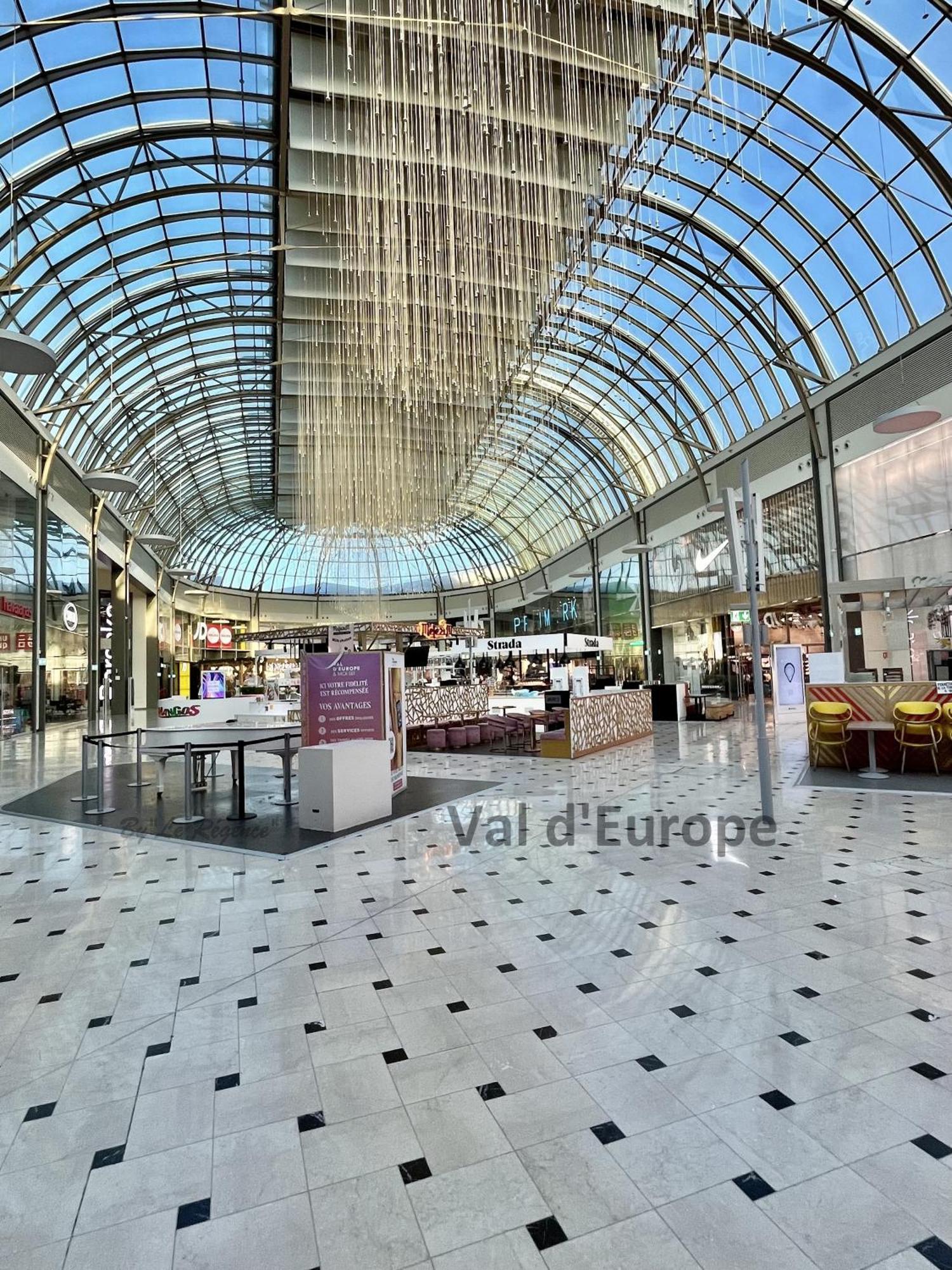 Le Regence, Terrasse, Serris Disney Exterior foto